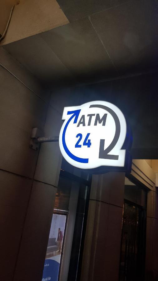 Nizami Street Hotel Баку Экстерьер фото