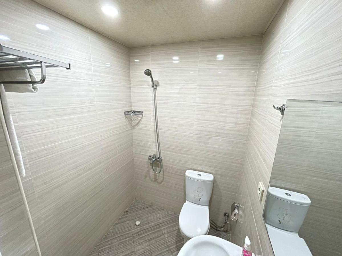 Nizami Street Hotel Баку Экстерьер фото