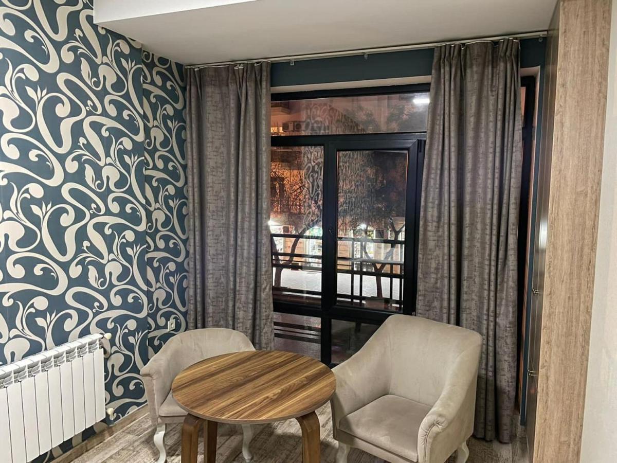 Nizami Street Hotel Баку Экстерьер фото