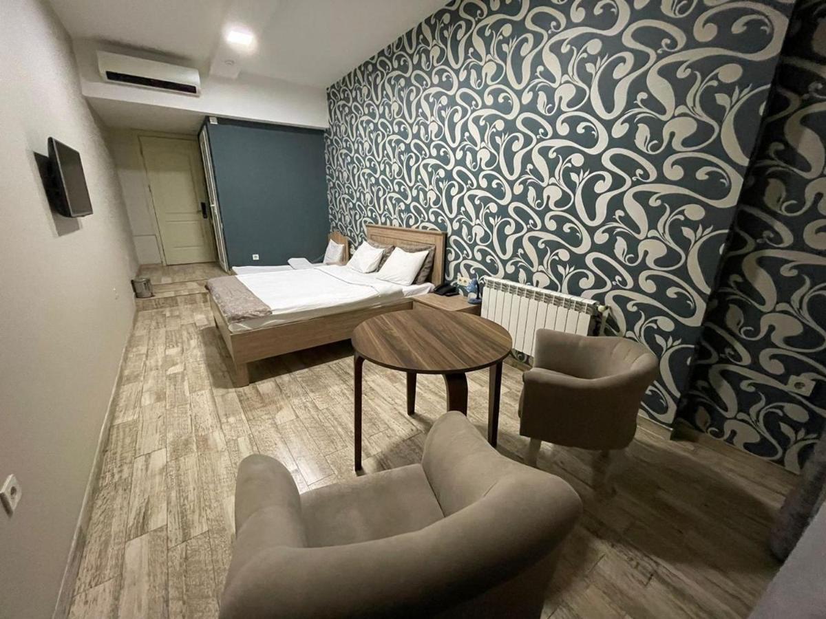 Nizami Street Hotel Баку Экстерьер фото