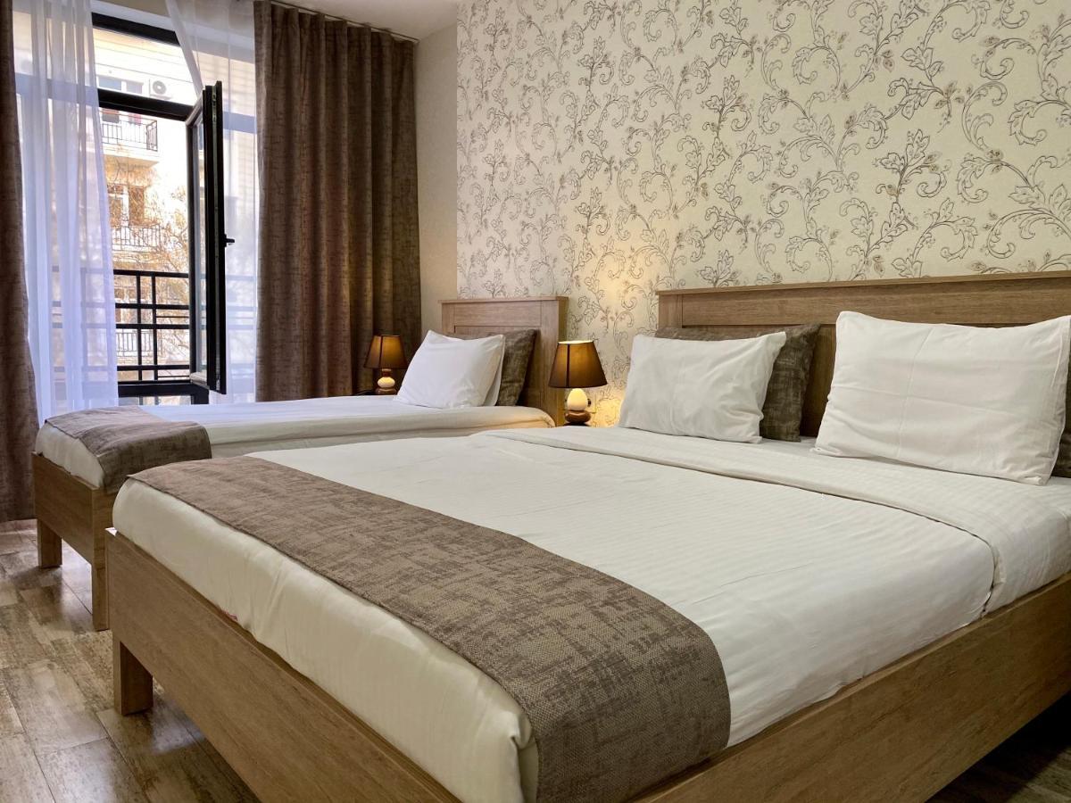 Nizami Street Hotel Баку Экстерьер фото