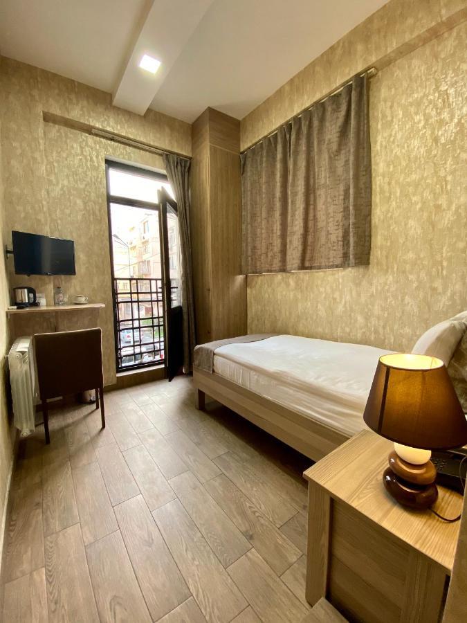 Nizami Street Hotel Баку Экстерьер фото