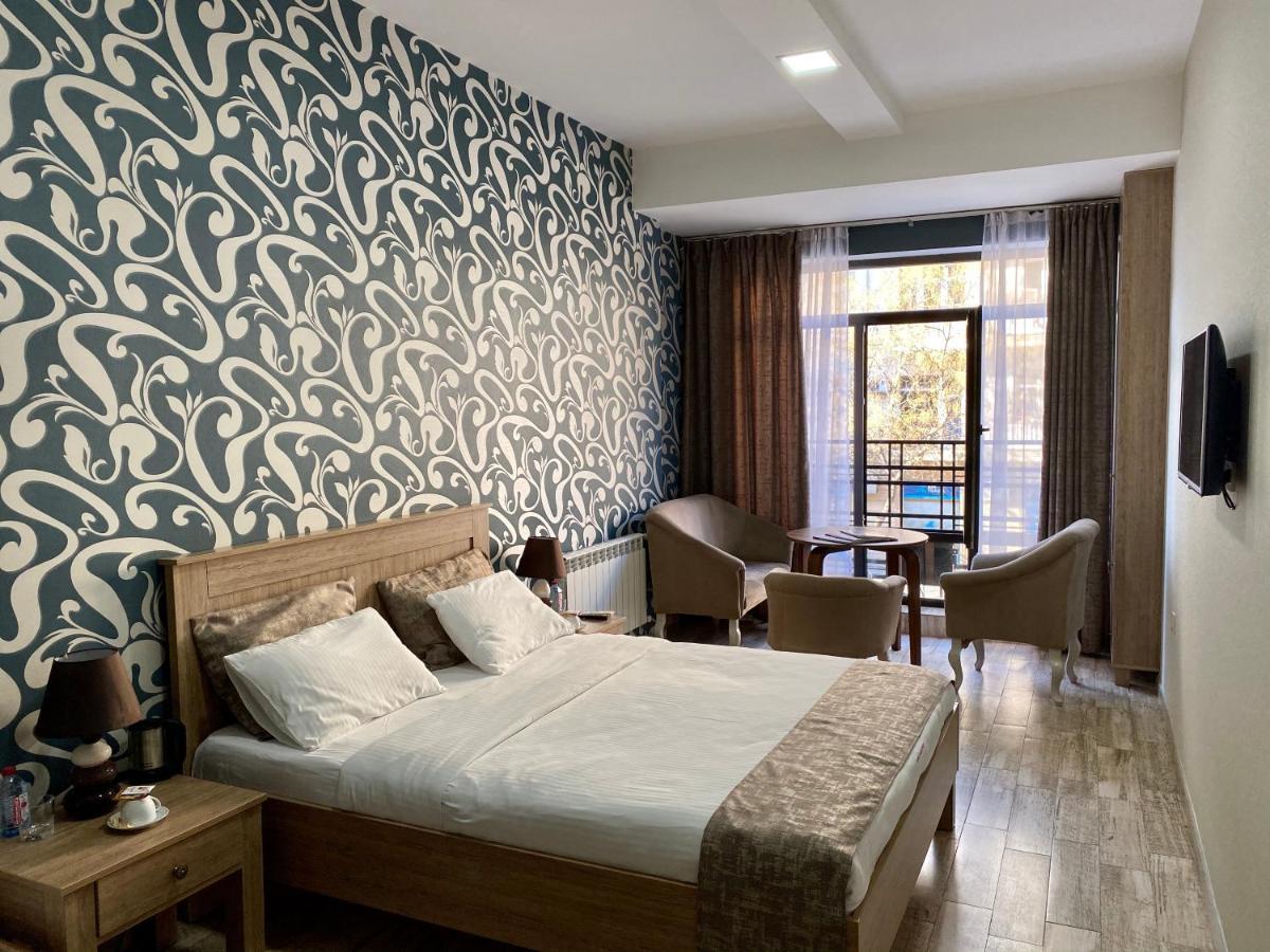 Nizami Street Hotel Баку Экстерьер фото