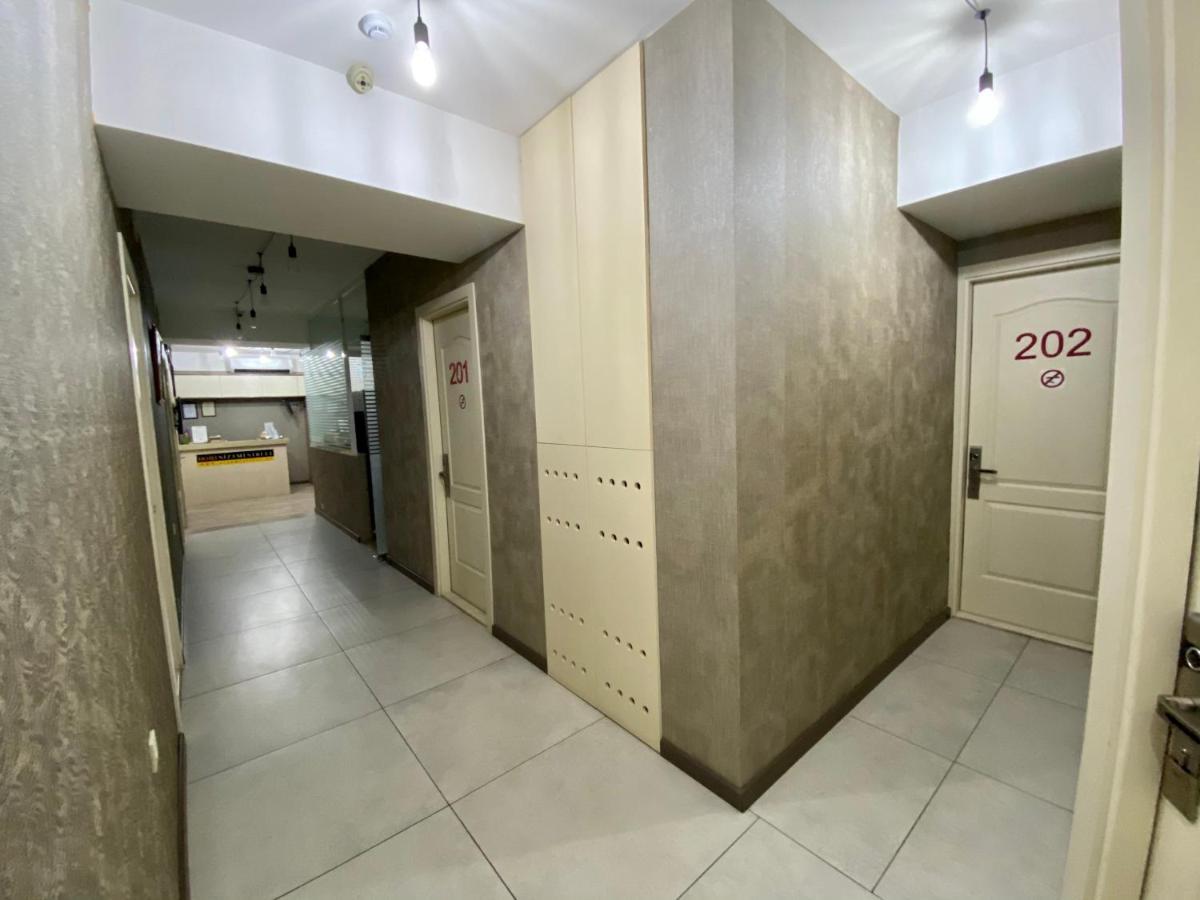 Nizami Street Hotel Баку Экстерьер фото